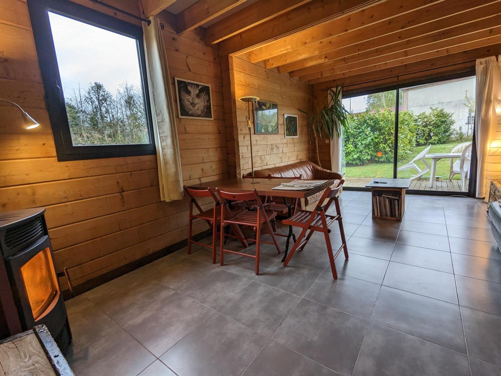 Les Chalets Aux Gites D'Orient Géraudot Exteriör bild